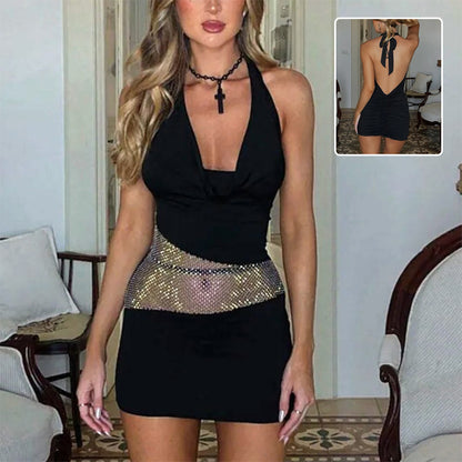 Siyah Derin V Yaka Mini Elbise – Pullu File Detaylı Seksi Gece Elbisesi